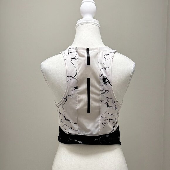 Woman's | Adidas| workout| top - Picture 2 of 2